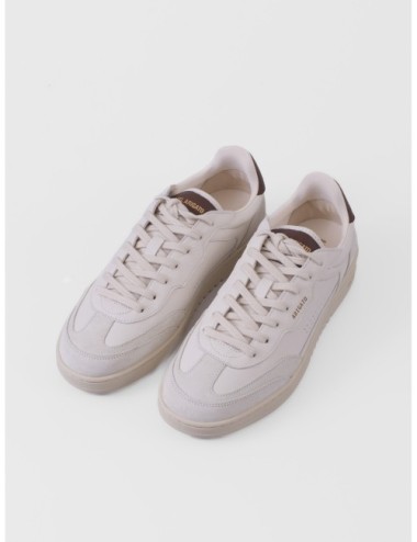 sneakers beige claro y marrón Axel Arigato Dice T-Toe con puntera en T y paneles contrastados vista tres cuartos