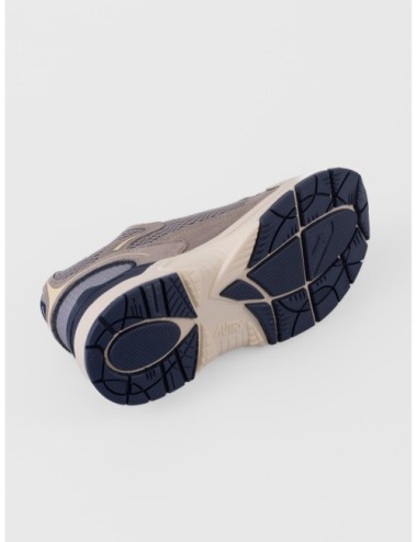 sneakers gris salvia y azul Autry Hyperway Low Man con malla ante y suela Action Cush detalle de cierre y paneles