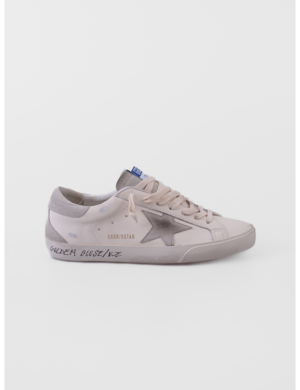 zapatillas Super Star Golden Goose blanco y gris vista lateral exterior
