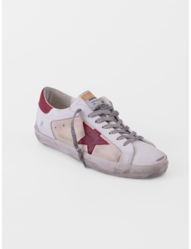 zapatillas Super Star Golden Goose beige y blanco vista lateral interior