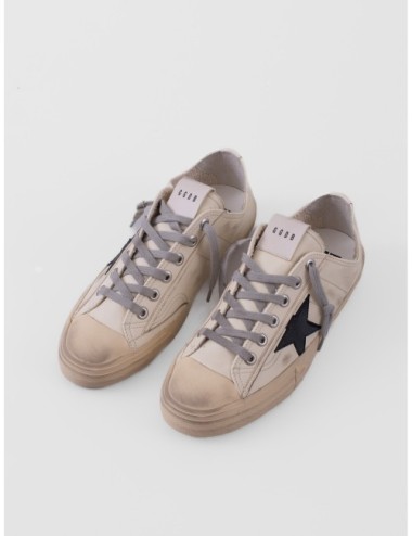zapatillas V Star Golden Goose blanco roto y negro vista frontal