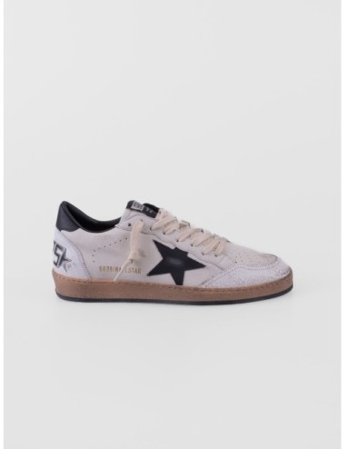 zapatillas Ball Star Golden Goose blanco y negro vista lateral exterior