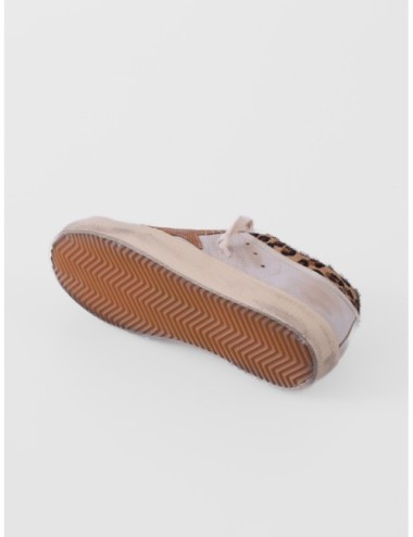 zapatillas Super Star Golden Goose blanco y beige vista superior