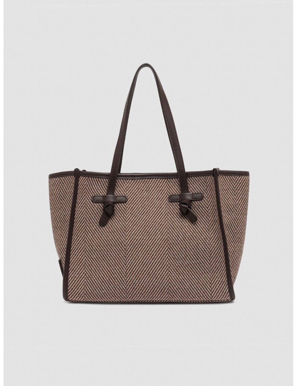 Bolso Marcella de Gianni Chiarini en marrón daino vista frontal