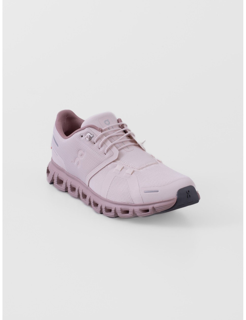 Zapatillas ON RUNNING Cloud 6 en rosa claro y beige