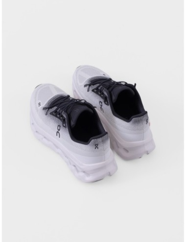 Zapatillas ON RUNNING Cloudtilt en negro y marfil
