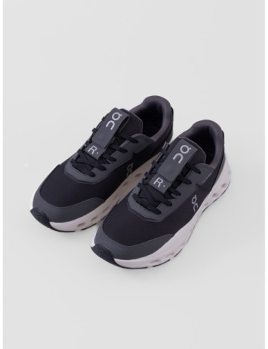 Zapatillas ON RUNNING THE ROGER Wildcard en negro y blanco