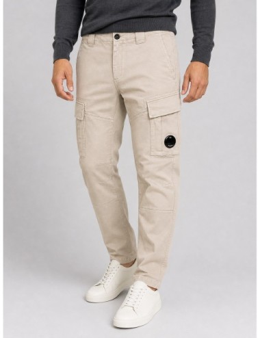 Pantalón cargo C.P. Company beige piedra con lente