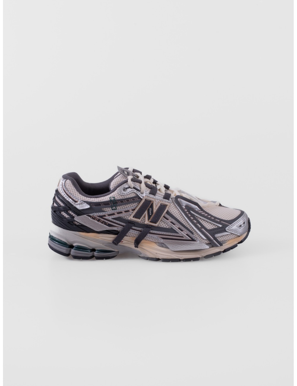 Zapatillas 1906A New Balance en color blanco