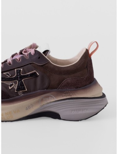 Sneakers HILL Premiata burdeos con blanco y naranja