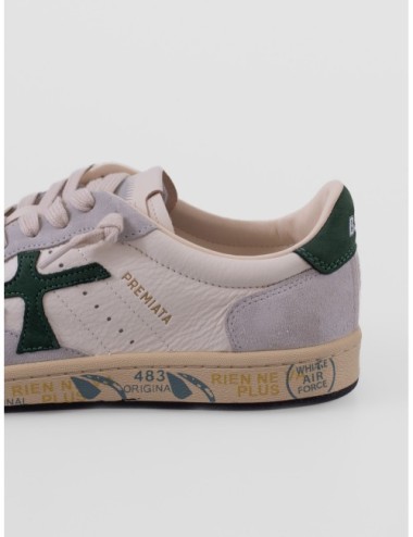 Zapatillas Bskt Clay 7623 de Premiata para hombre en blanco roto con detalles verdes y grises