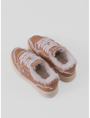 Sneakers Medalist Low de Autry en coñac