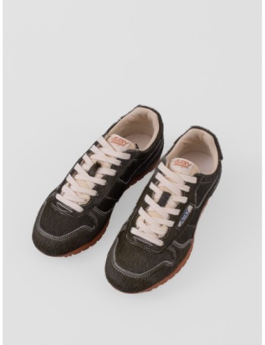 Sneakers Autry Windspin Low en tono militar