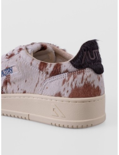 Sneakers Autry Medalist Low Drip y marrón