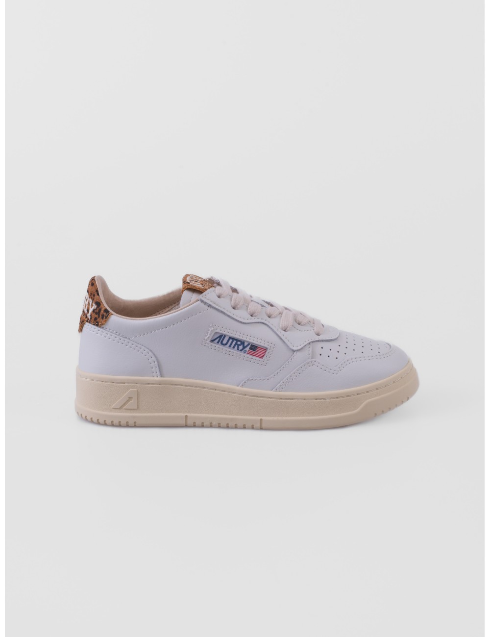 Sneakers Autry Medalist Low en blanco y estampado leopardo