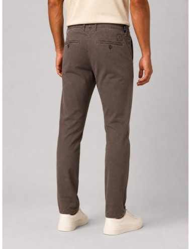 Pantalón Bobby de JACOB COHEN en marrón