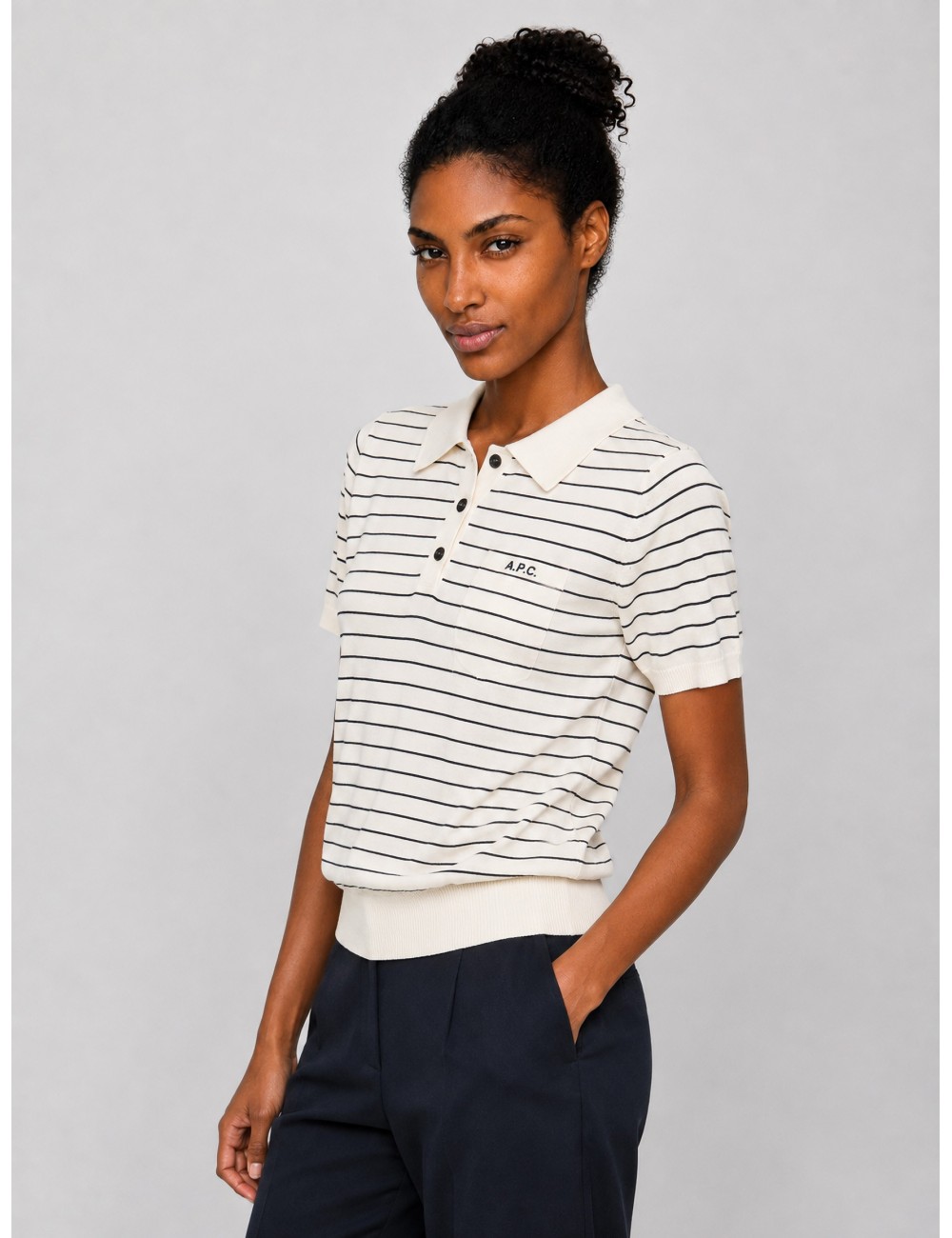 Polo Aline de A.P.C. en crudo y caqui