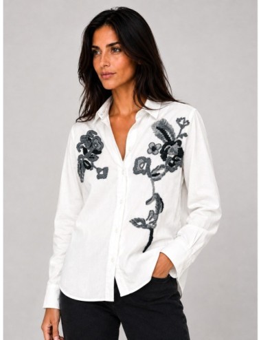 Camisa Floral Embroidery de Ermanno Firenze en blanco y gris