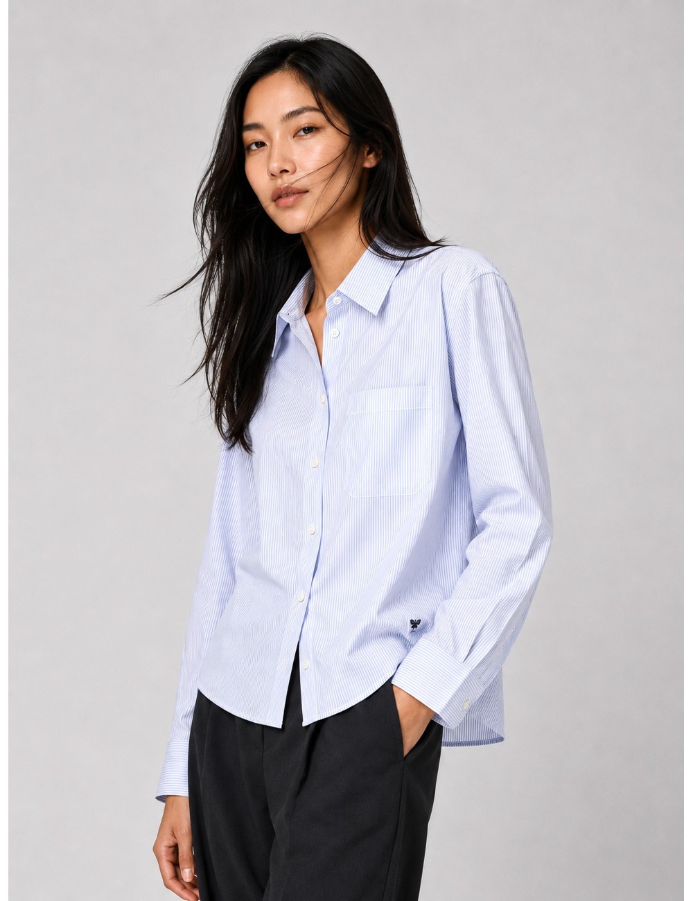 Camisa WKDPANETTO de Weekend Max Mara en azul claro y blanco