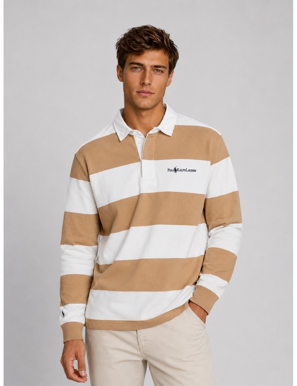 Polo rugby M Classics de Polo Ralph Lauren en caqui y blanco