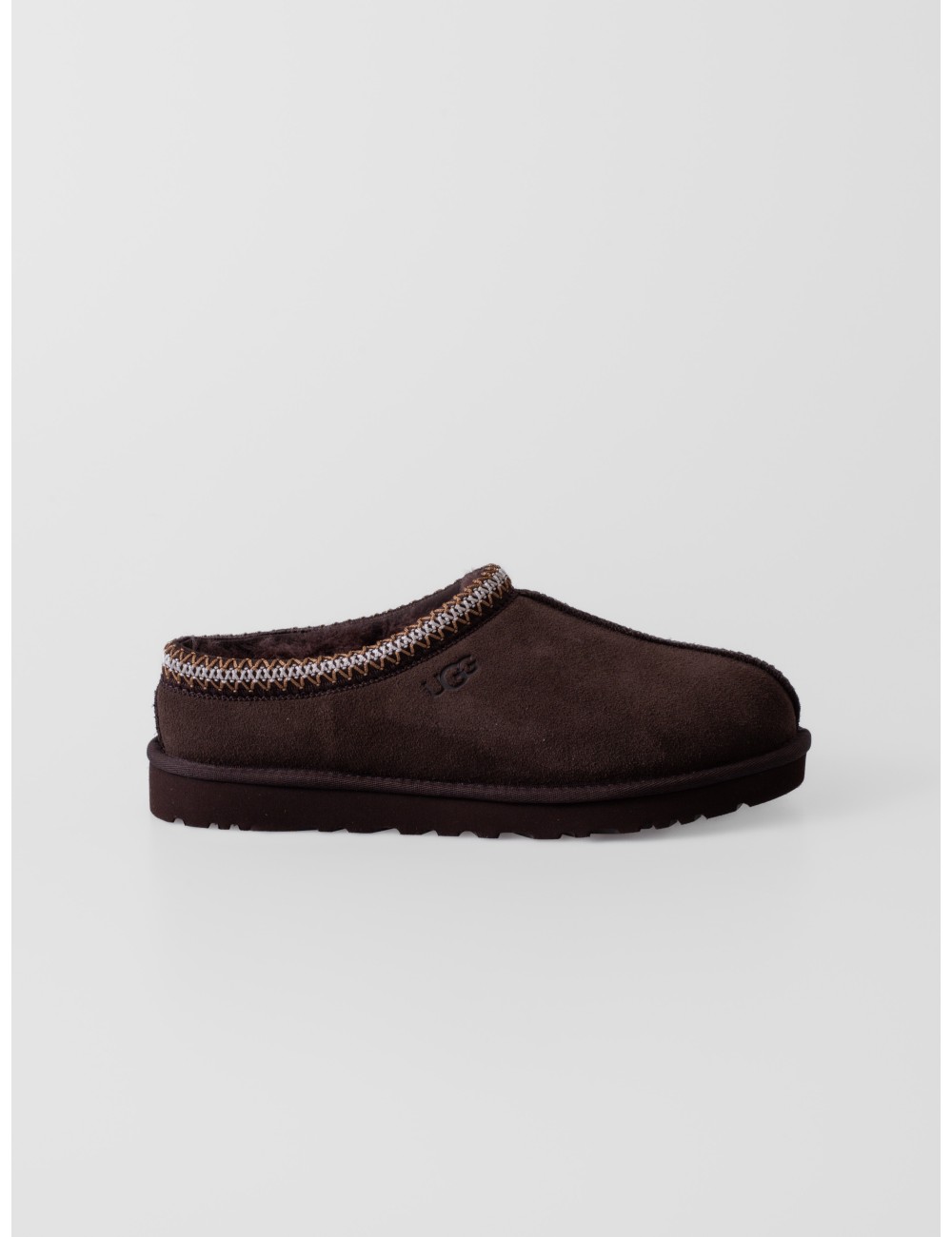 Zuecos Tasman II UGG en color marrón cacao