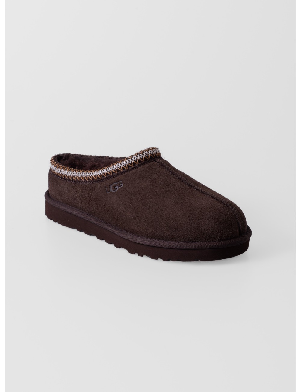 Zuecos Tasman II UGG en color marrón cacao