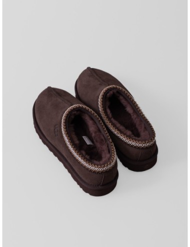 Zuecos Tasman II UGG en color marrón cacao