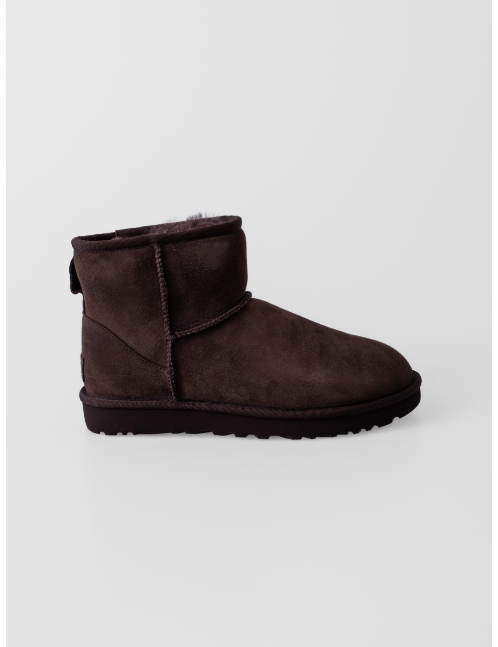 Botas Classic Mini II UGG en color marrón cacao