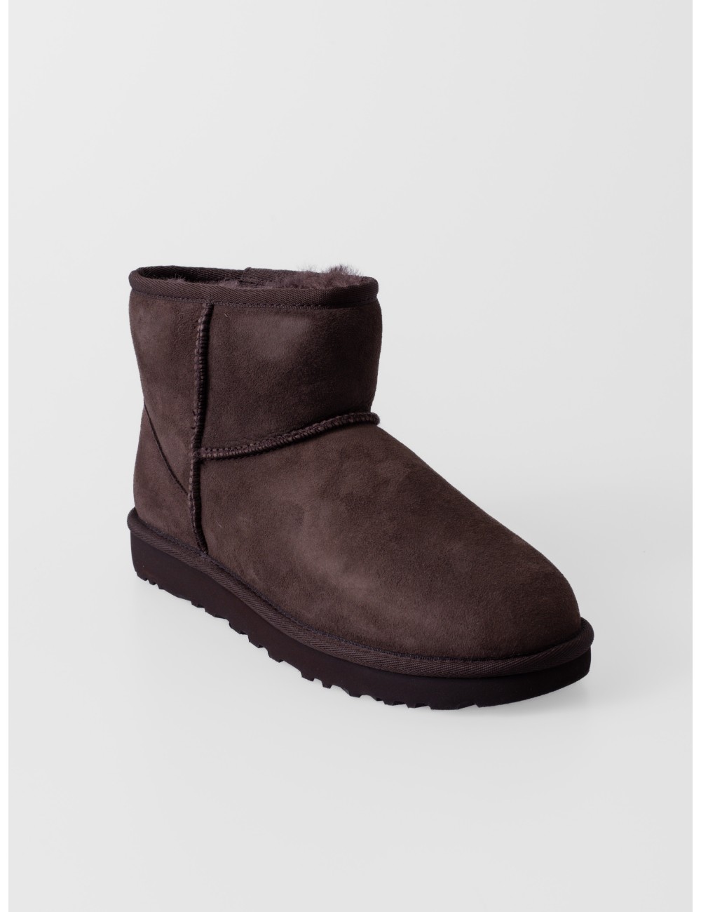 Botas Classic Mini II UGG en color marrón cacao