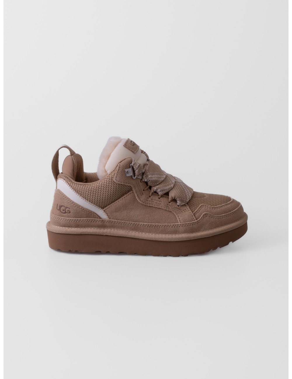 Sneakers Lowmel de UGG en color Sand