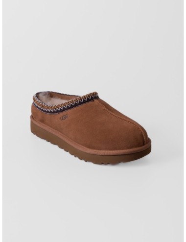 Zueco Tasman II de UGG en color Chestnut