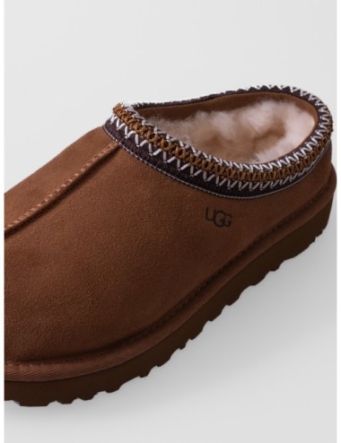 Zueco Tasman II de UGG en color Chestnut