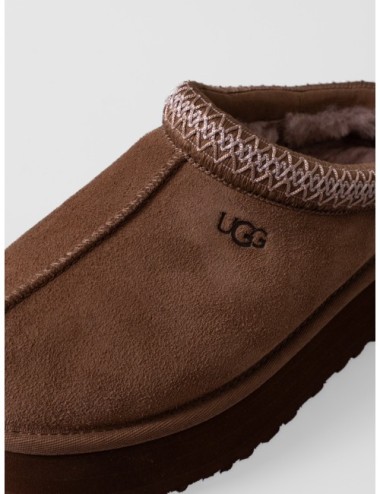Zueco Tazz II de UGG en color Light Bronze
