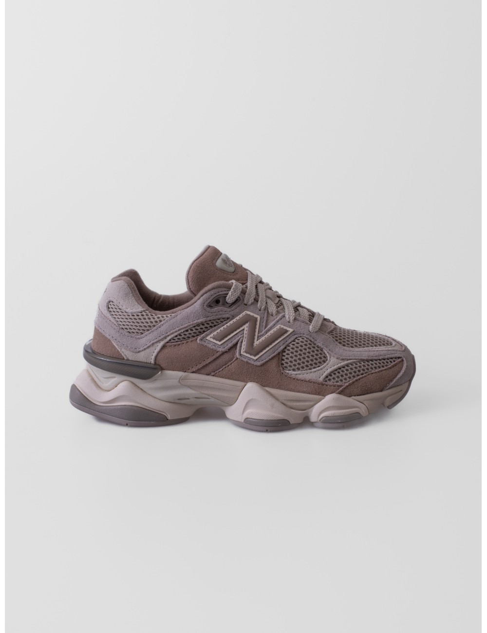 Sneakers 9060 New Balance en marrón topo