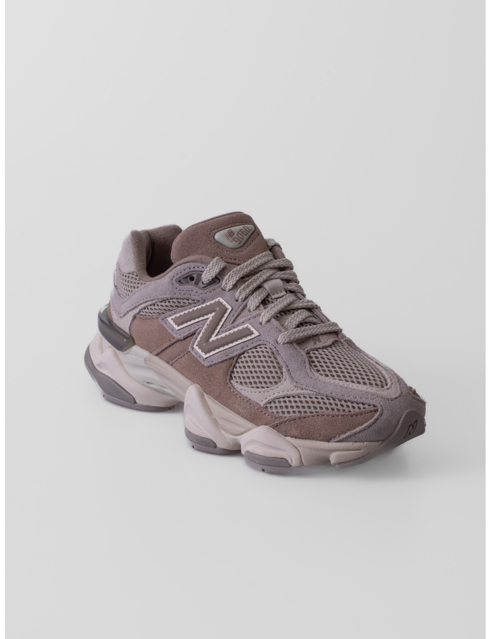 Sneakers 9060 New Balance en marrón topo