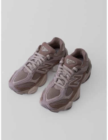 Sneakers 9060 New Balance en marrón topo