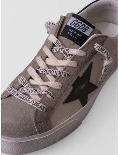 Sneakers Super-Star Classic with Spur Golden Goose en crema y gris y verde oliva y azul oscuro