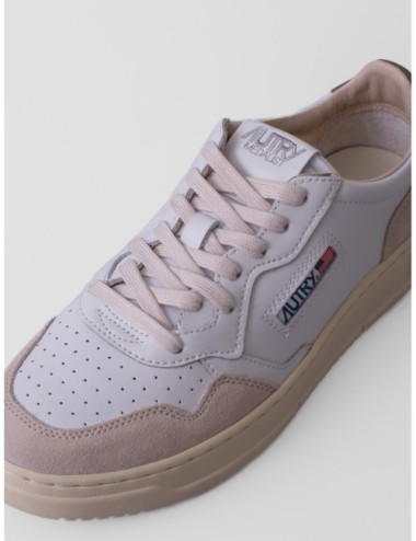 Sneakers Medalist Low Man de Autry en blanco beige y verde bronce