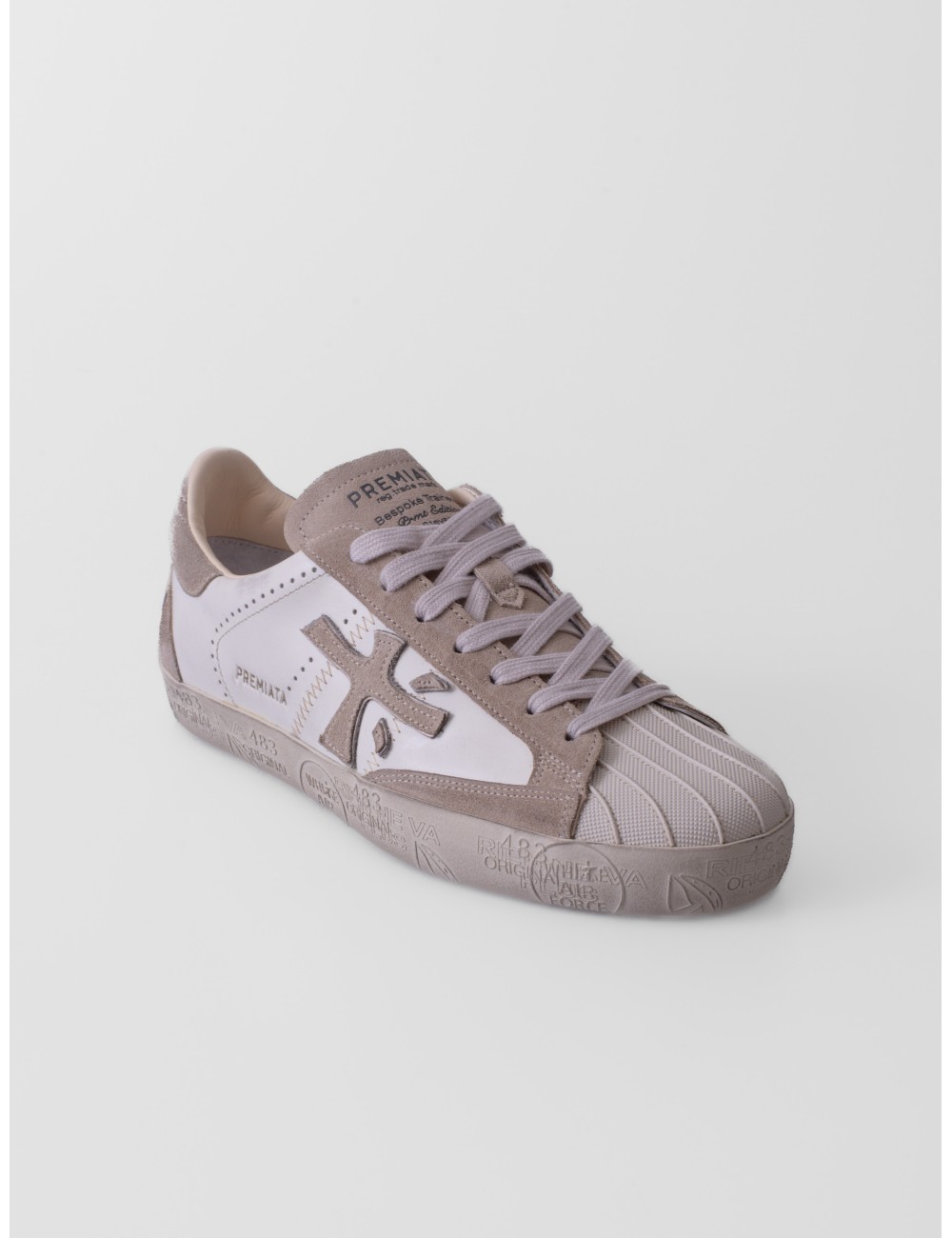 Sneakers Steven 8480 de Premiata en beige claro y blanco