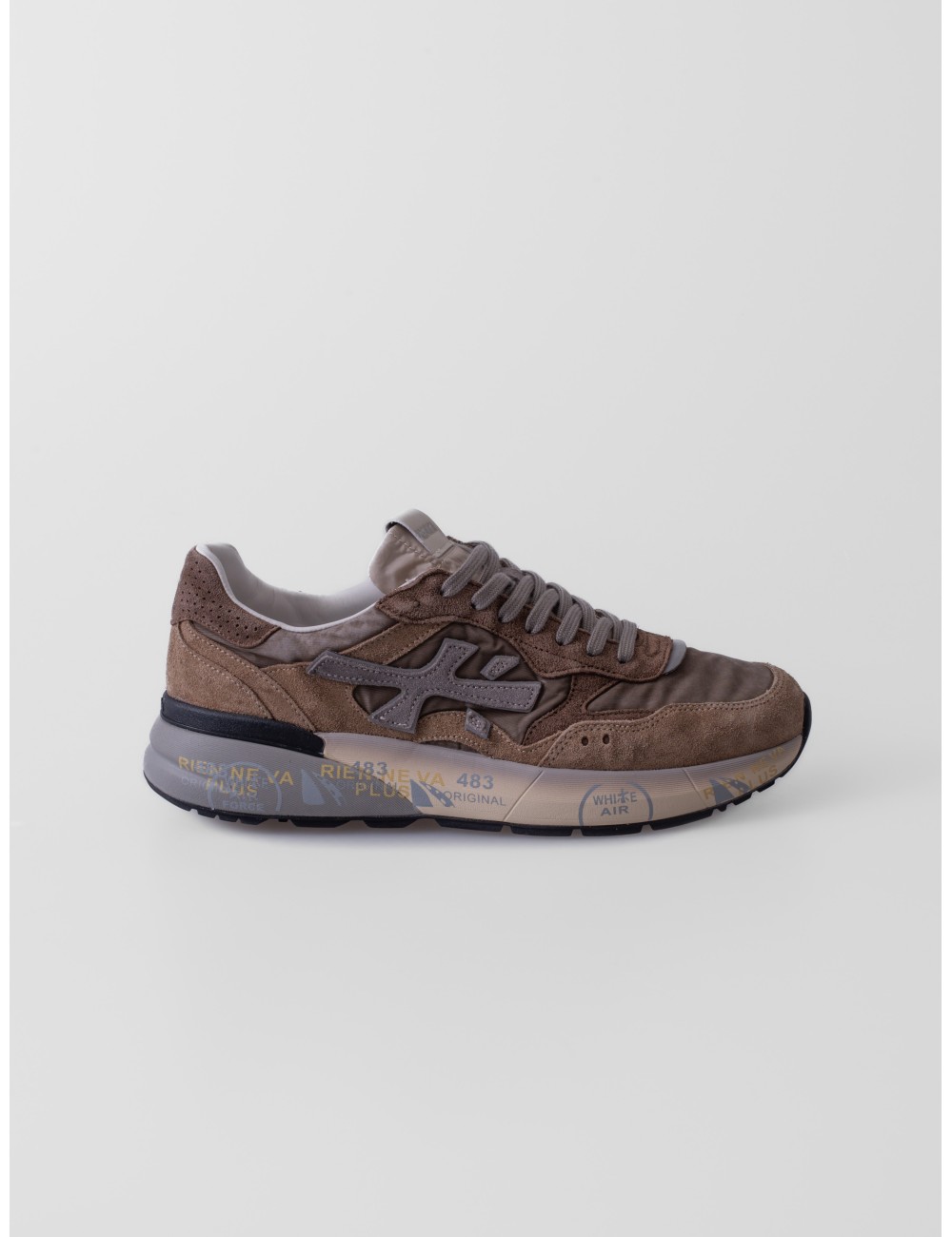 Sneakers Mick 0.1 8437 de Premiata en beige topo y crema