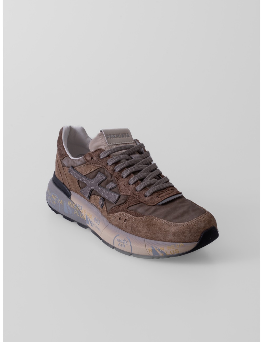 Sneakers Mick 0.1 8437 de Premiata en beige topo y crema