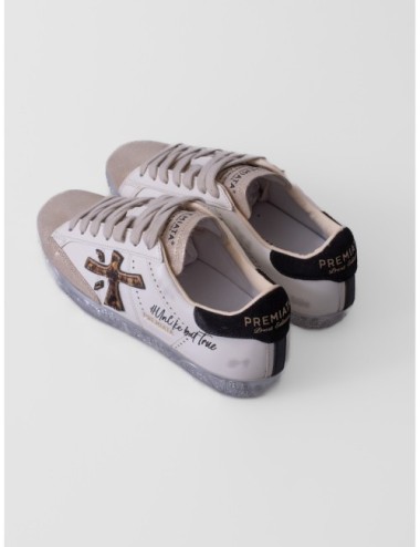 Sneakers Stevend 7605 de Premiata en blanco crema negro y dorado