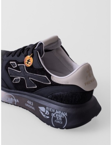 Sneakers Lauryn 7803 de Premiata en negro y crema