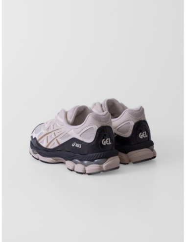 Sneakers GEL-NYC ASICS gris humo y negro