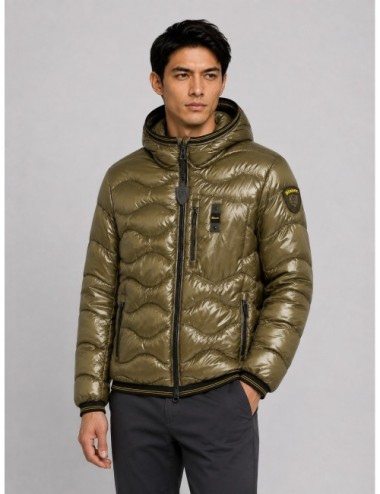 Chaqueta Wave Blauer en verde oliva oscuro