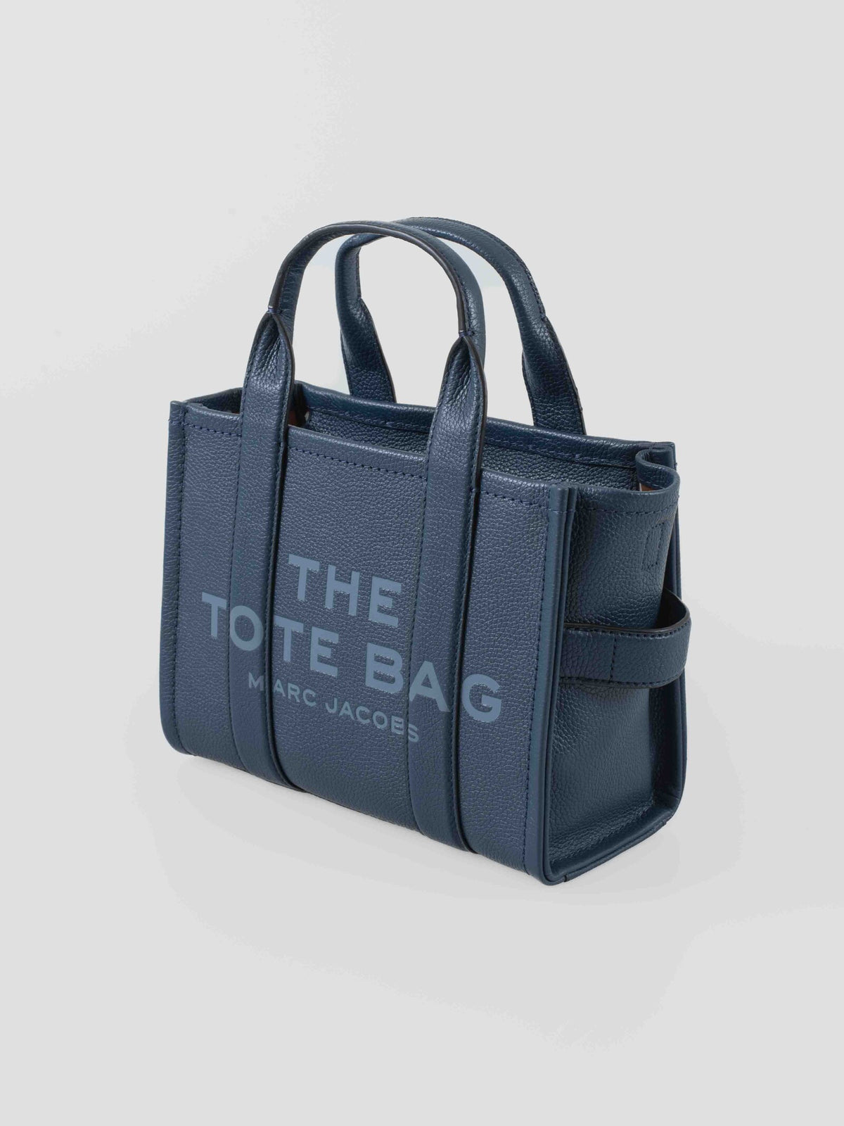 THE TOTE BAG