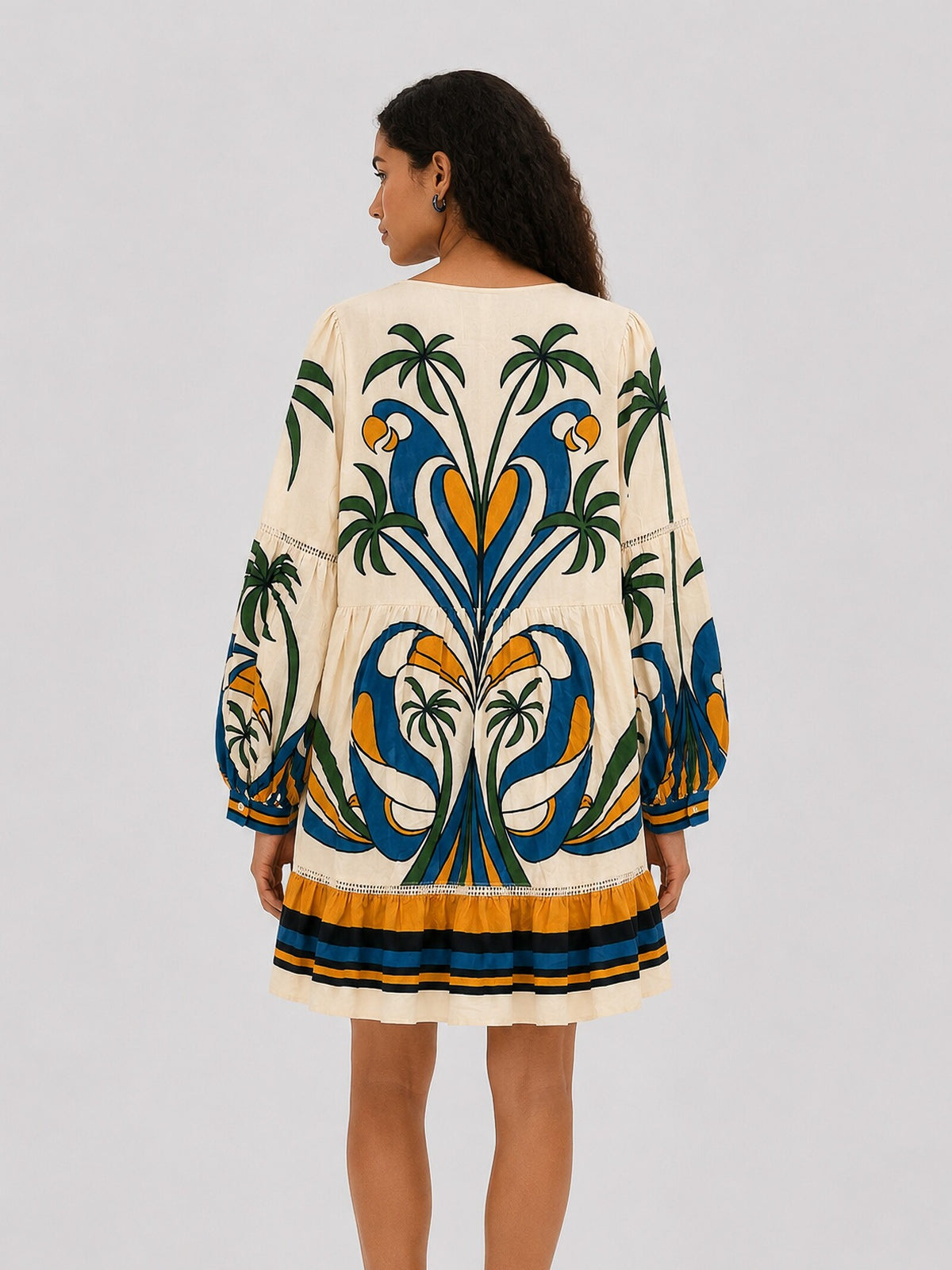 TROPICAL GRAPHIC