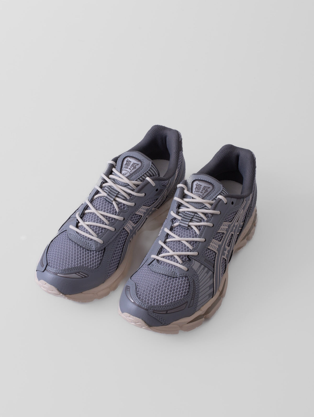 GEL-KAYANO 12.1
