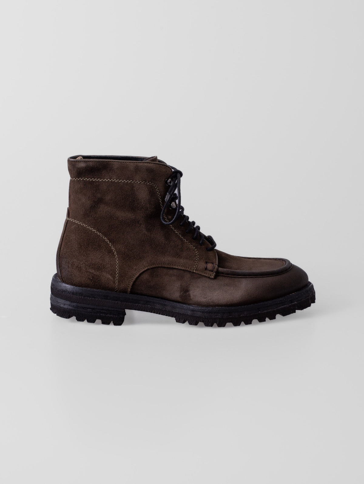 THE BOOT