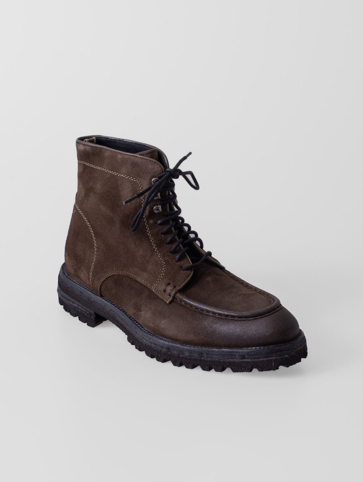 THE BOOT